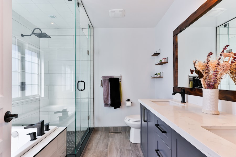 Shower & Caddies